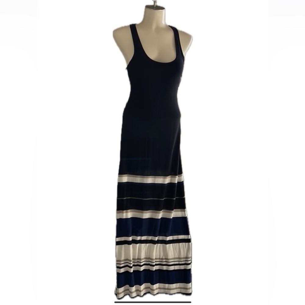 Club Monaco Maxi Muscle Shirt Back long and lean dress.